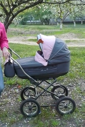 Продам коляску Роан-Марита для девочки,  очень стильная